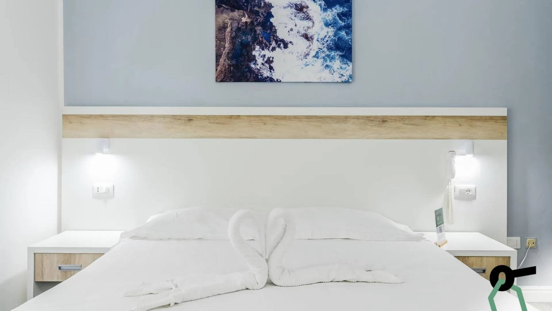 Hotiday Room Collection - Rapallo 4*,  Italy