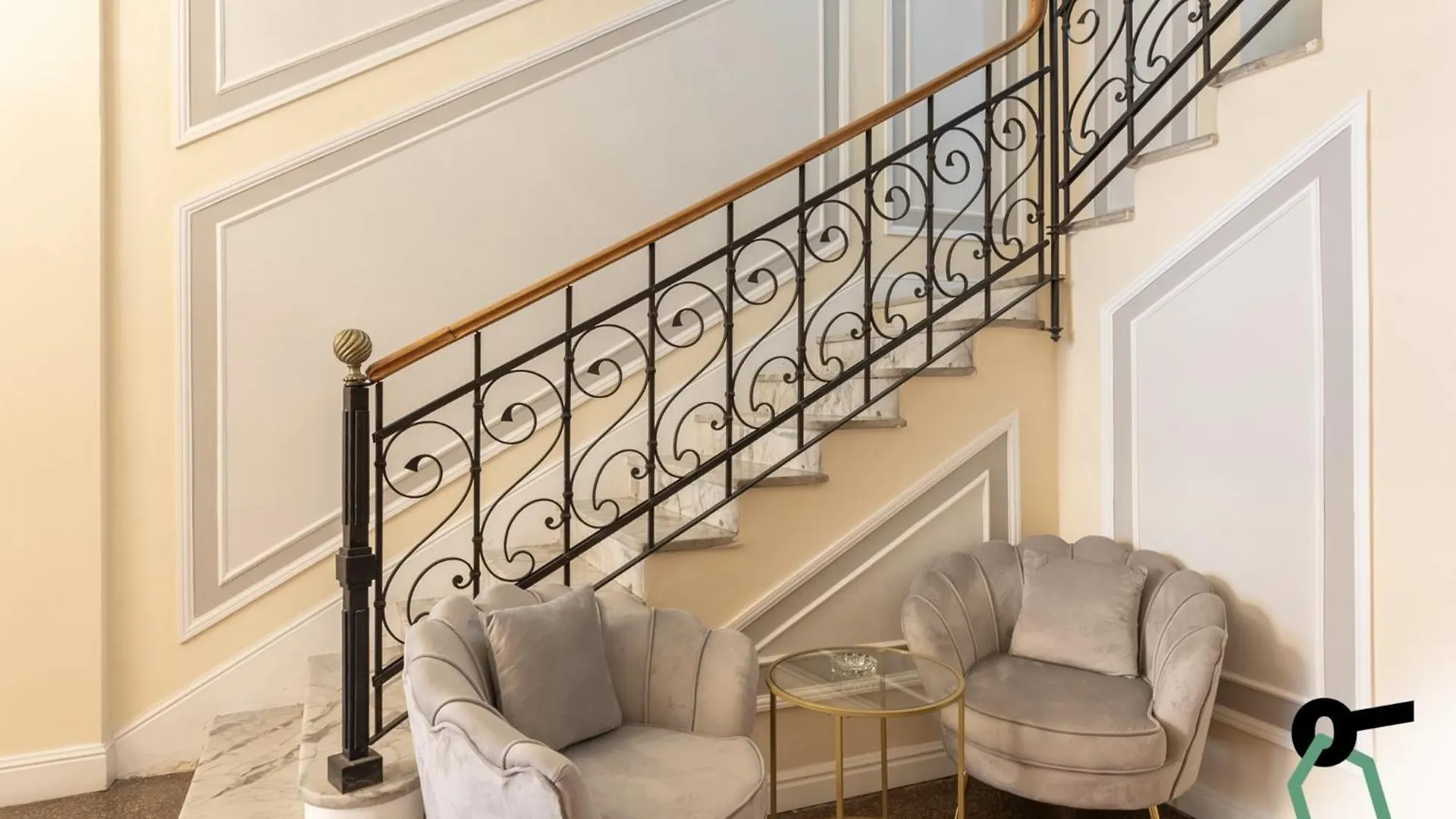 Hotiday Room Collection - Rapallo 4*,  Italy